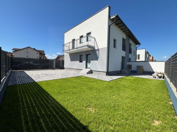 Casa 4 camere finisata la cheie cu teren 220 mp in Selimbar - Imagine principala