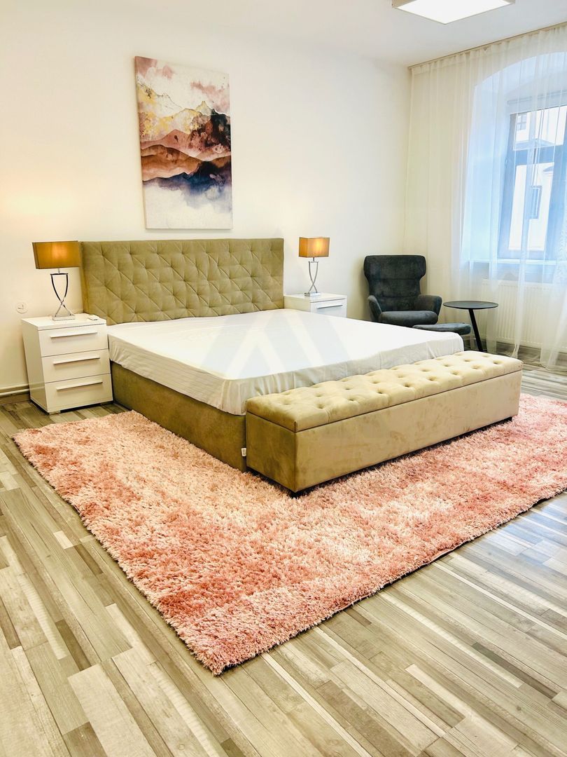 Studio modern  50 mp prima închiriere cu parcare  in zona Centrala - foto 4
