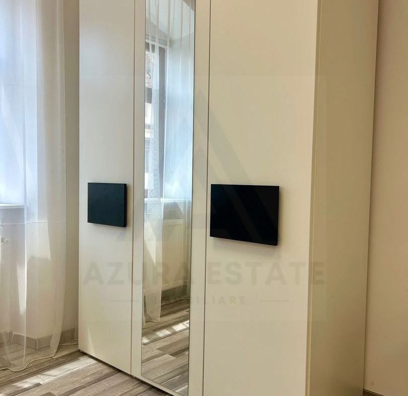 Studio modern  50 mp prima închiriere cu parcare  in zona Centrala - foto 7