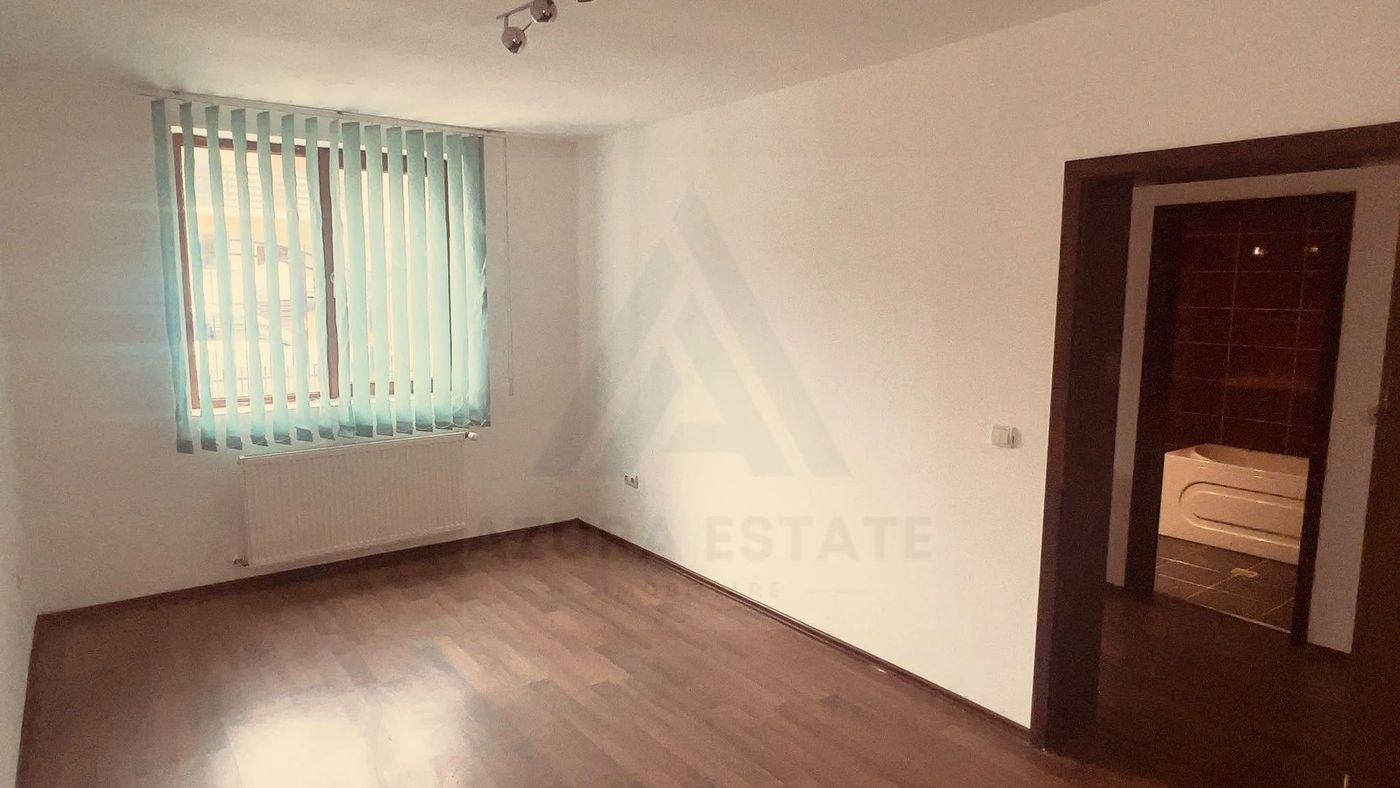 Casă cu 4 camere, curte proprie și 2 balcoane – Șelimbăr - foto 5