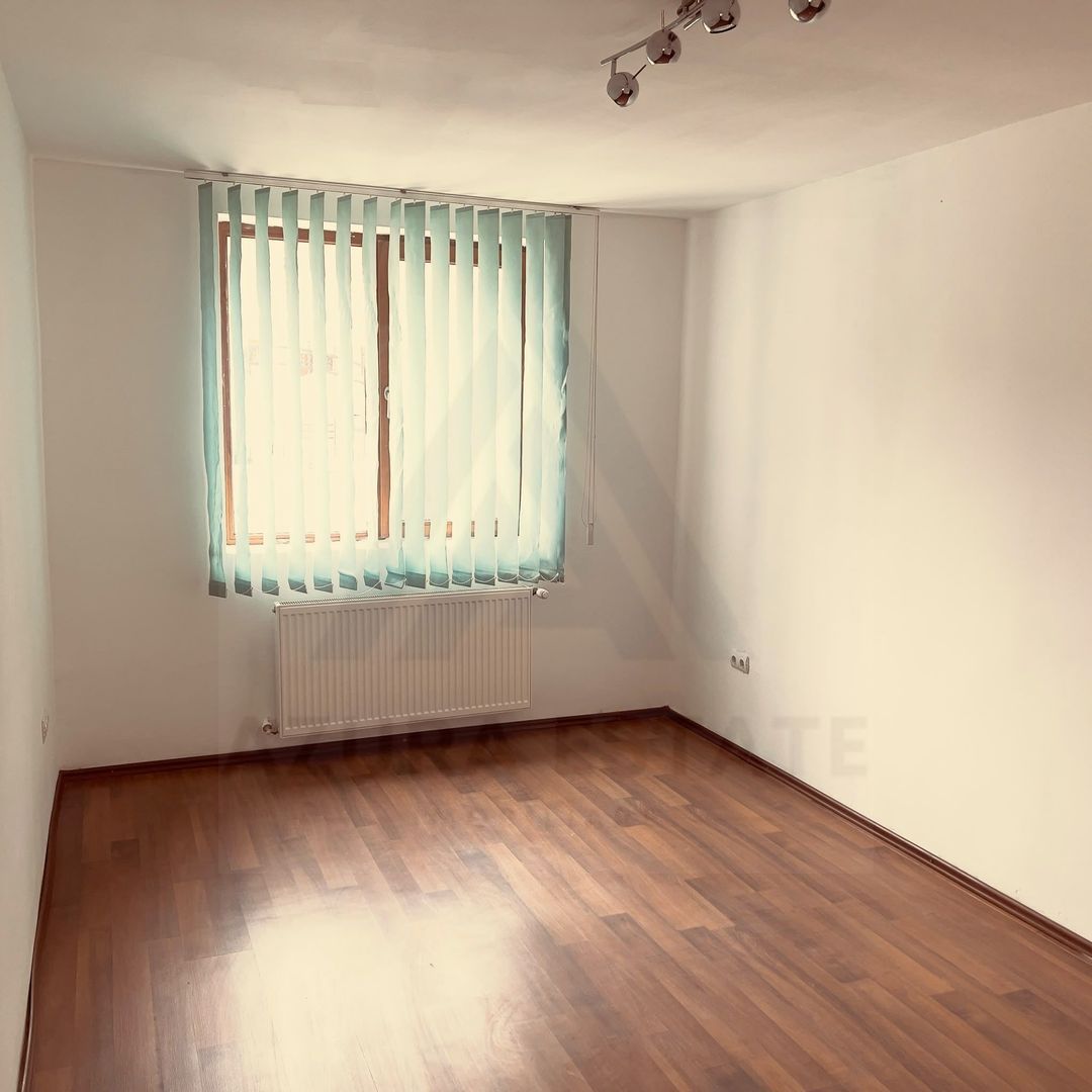Casă cu 4 camere, curte proprie și 2 balcoane – Șelimbăr - foto 6