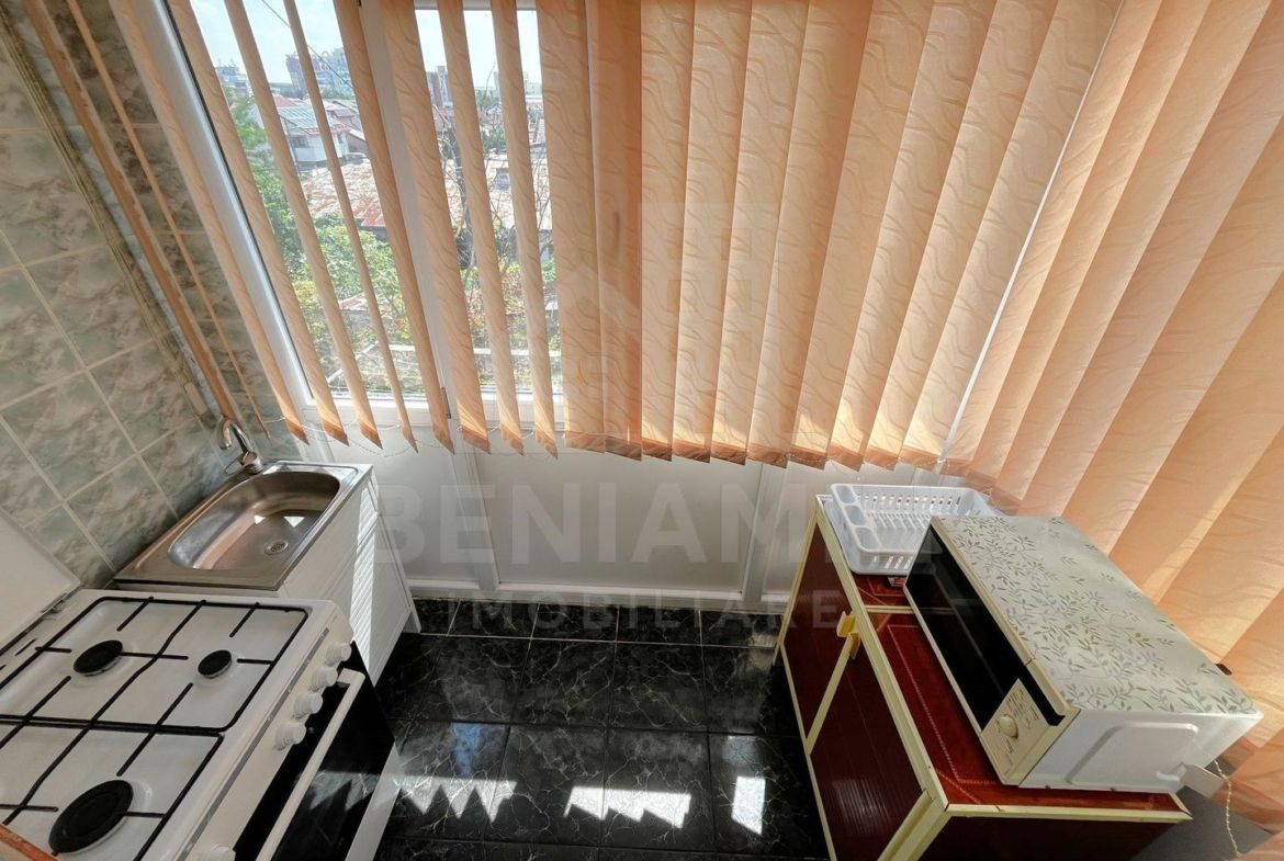 Apartament-2 Camere-Decomandat-Etajul 2-Mobilat-Utilat-CV9-Catedrala - foto 5