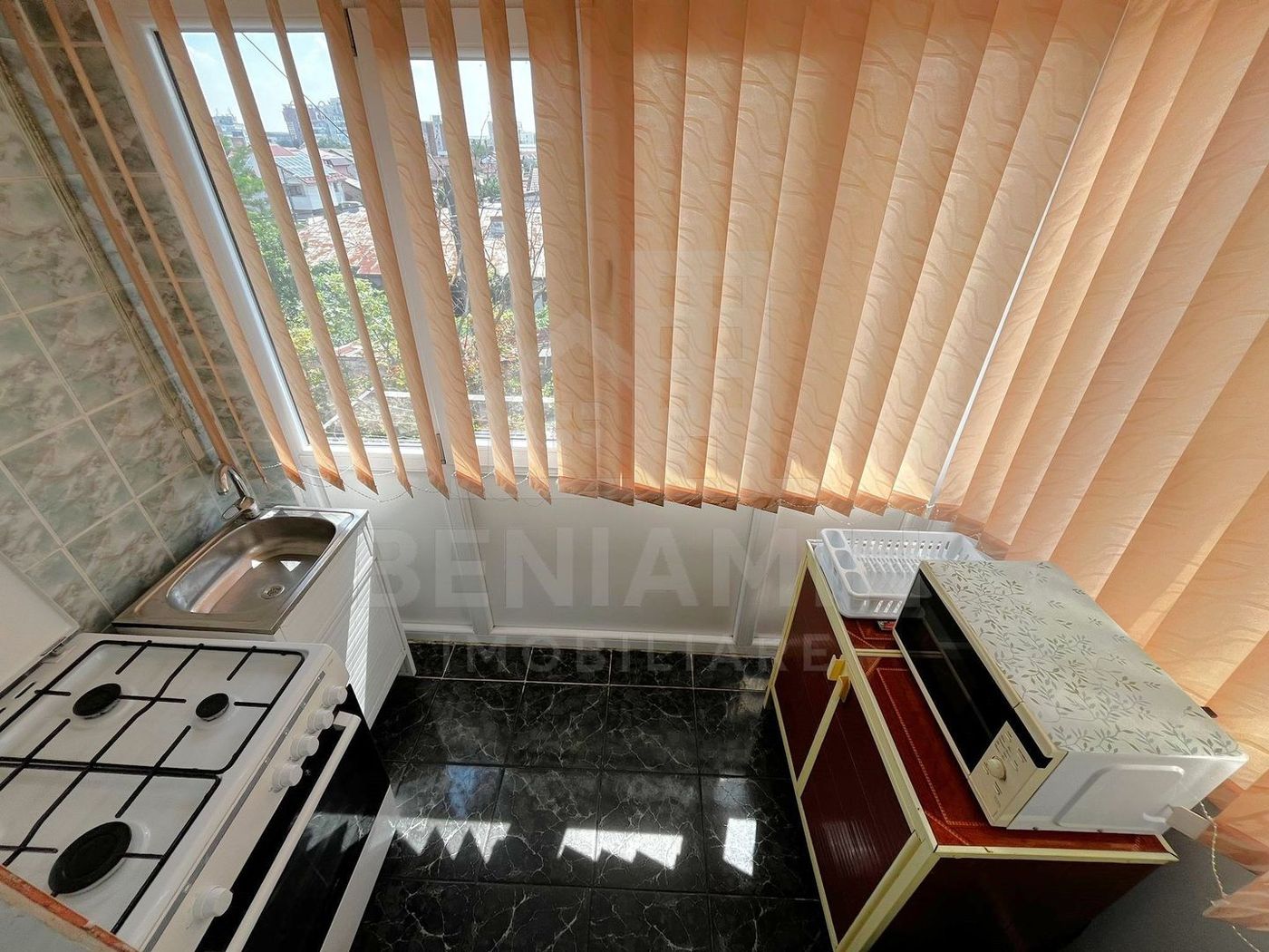 Apartament-2 Camere-Decomandat-Etajul 2-Mobilat-Utilat-CV9-Catedrala - foto 5