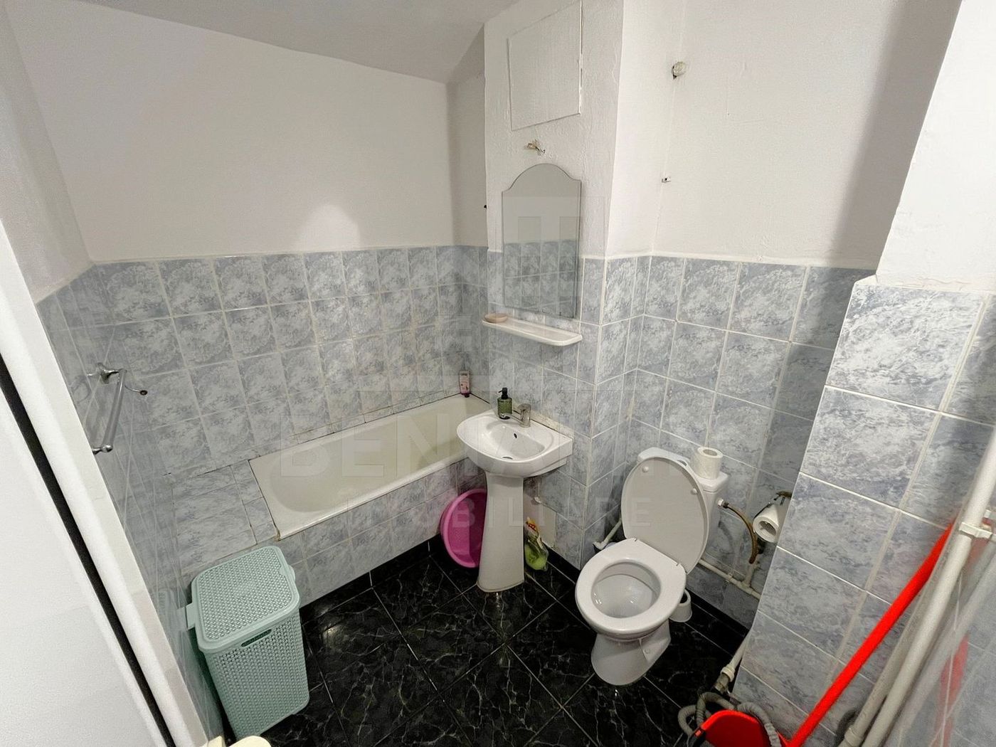 Apartament-2 Camere-Decomandat-Etajul 2-Mobilat-Utilat-CV9-Catedrala - foto 6