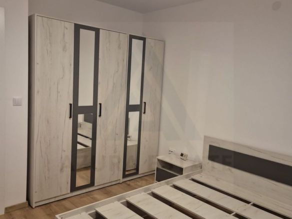 Apartament modern 3 camere  75 mp Complet renovat et 1 cartier Ștrand - Imagine principala