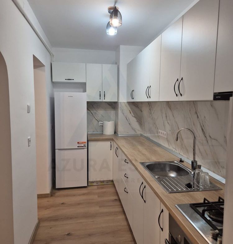 Apartament modern 3 camere  75 mp Complet renovat et 1 cartier Ștrand - foto 5
