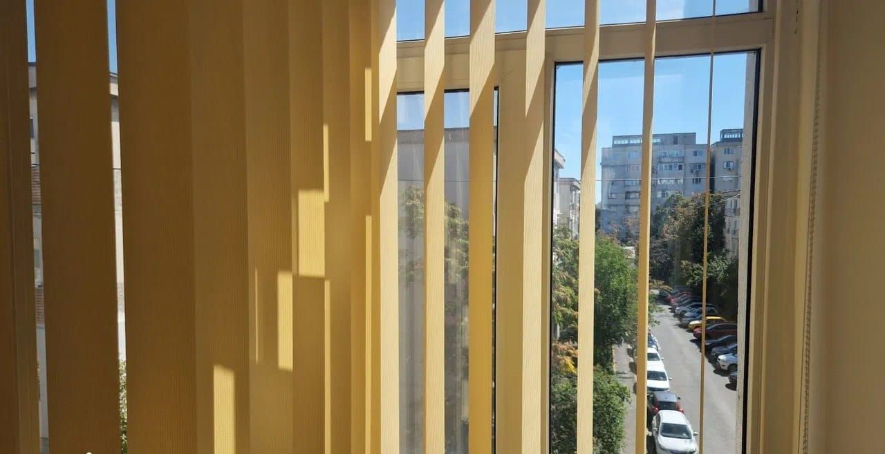 De inchiriat apartament cu 2 camere, Mazepa 1 etaj 3, 450 euro - foto 7