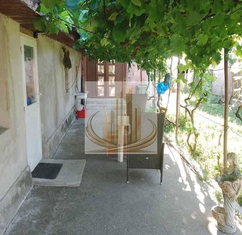 Casă individuala  + construcție nouă | Dudeștii Noi | Teren 1.300 mp - foto 2