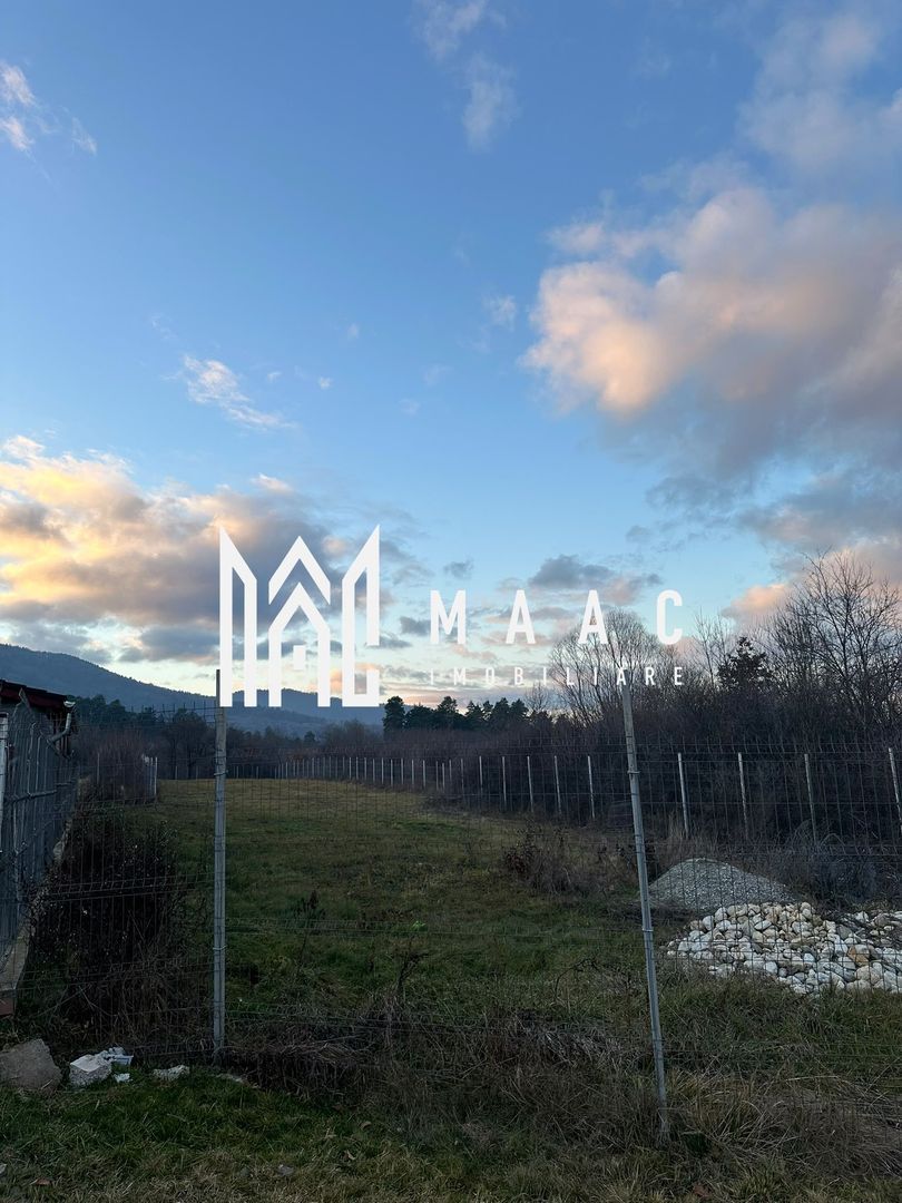 Teren intravilan de vânzare | Sibiel | 1.821 mp | vedere spre munte - Imagine principala