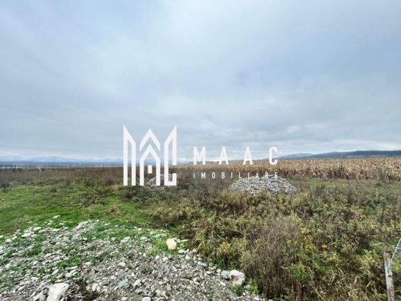 Teren intravilan | 860 mp | Deschidere 16 m | Priveliște montană | Bradu - foto 3
