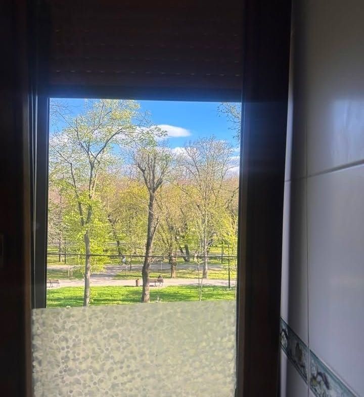 De inchiriat apartament cu 2 camere, etaj 2, Gradina Publica, 400 euro - foto 2