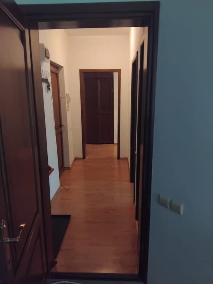 De inchiriat apartament cu 2 camere, etaj 2, Gradina Publica, 400 euro - foto 4 De inchiriat apartament cu 2 camere, etaj 2, Gradina Publica, 400 euro - foto 4
