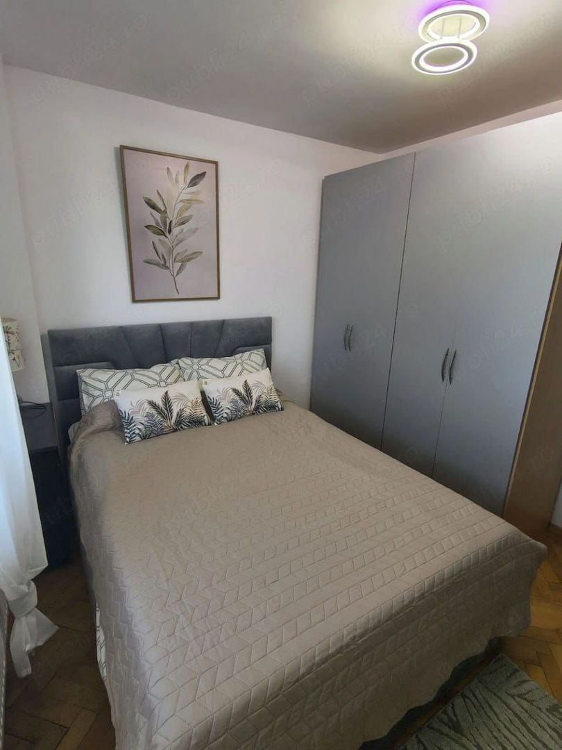 De inchiriat apartament cu 2 camere, central. etaj 3, 450 euro - foto 4