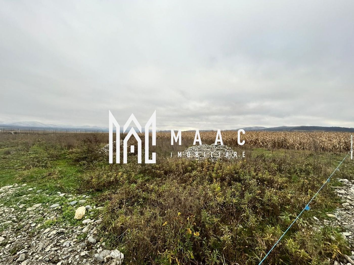 Teren intravilan | 860 mp | Deschidere 16 m | Priveliște montană | Bradu - foto 7