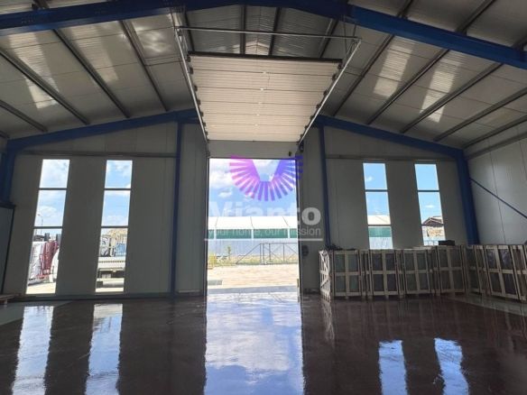 Hala industriala 600 mp si curte libera 700 mp,-  Parcul Industrial Sura Mare - Imagine principala