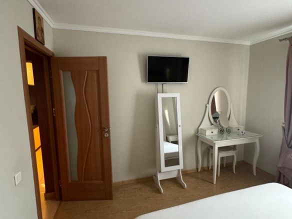 De inchiriat apartament cu 3 camere, Str. Nae leonard, etaj 3, 500 E - foto 2