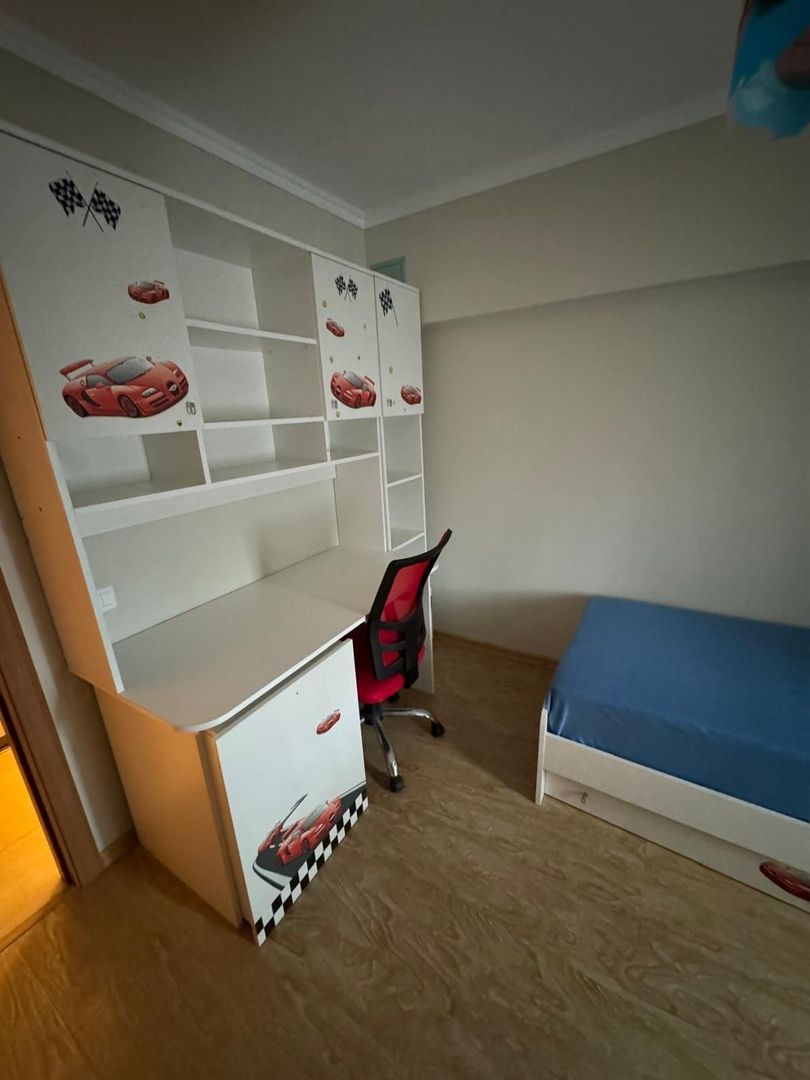 De inchiriat apartament cu 3 camere, Str. Nae leonard, etaj 3, 500 E - foto 6