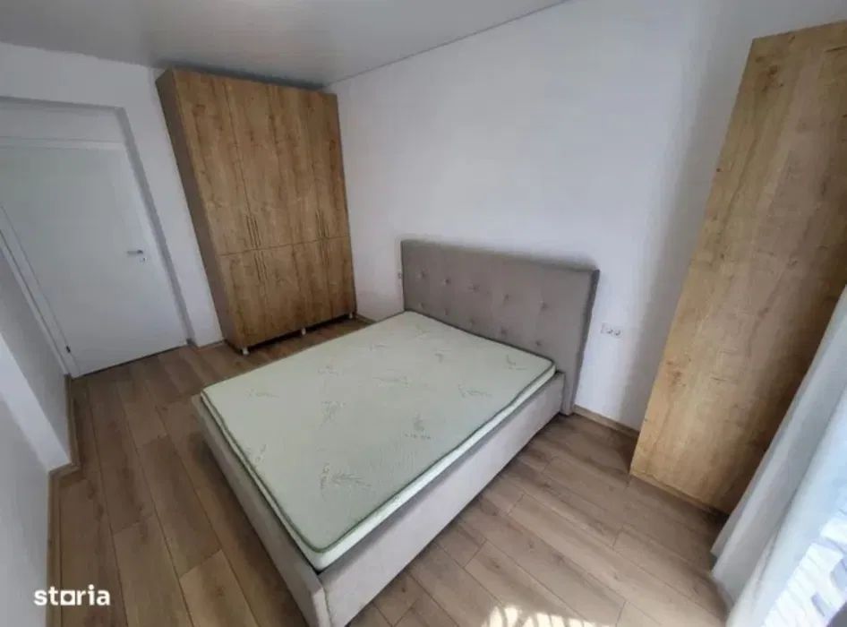 De vanzare apartament  cu 3 camere, Complex Crizantema, etaj 5, 135.000 E - foto 7