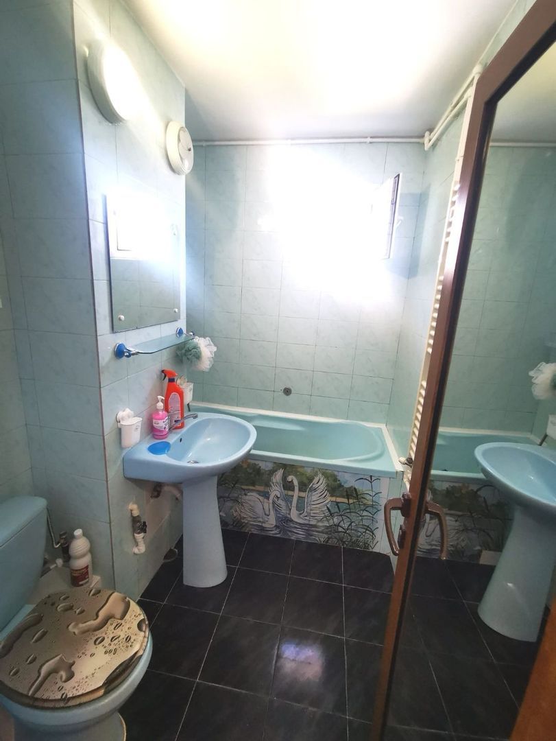 De inchiriat apartament cu 2 camere etaj 7 din 8, Micro 21, 1700 lei - foto 6 De inchiriat apartament cu 2 camere etaj 7 din 8, Micro 21, 1700 lei - foto 6