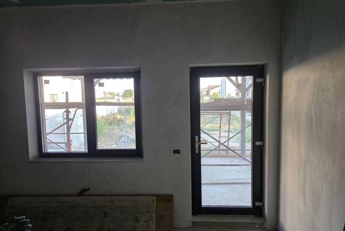 CASĂ NOUĂ – CUMPĂNA | 610 MP TEREN | UTILITĂȚI | STRADĂ ASFALTATĂ - foto 3