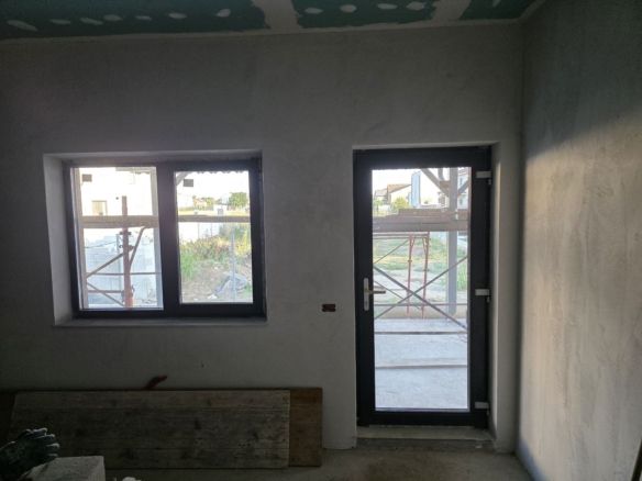 CASĂ NOUĂ – CUMPĂNA | 610 MP TEREN | UTILITĂȚI | STRADĂ ASFALTATĂ - foto 3