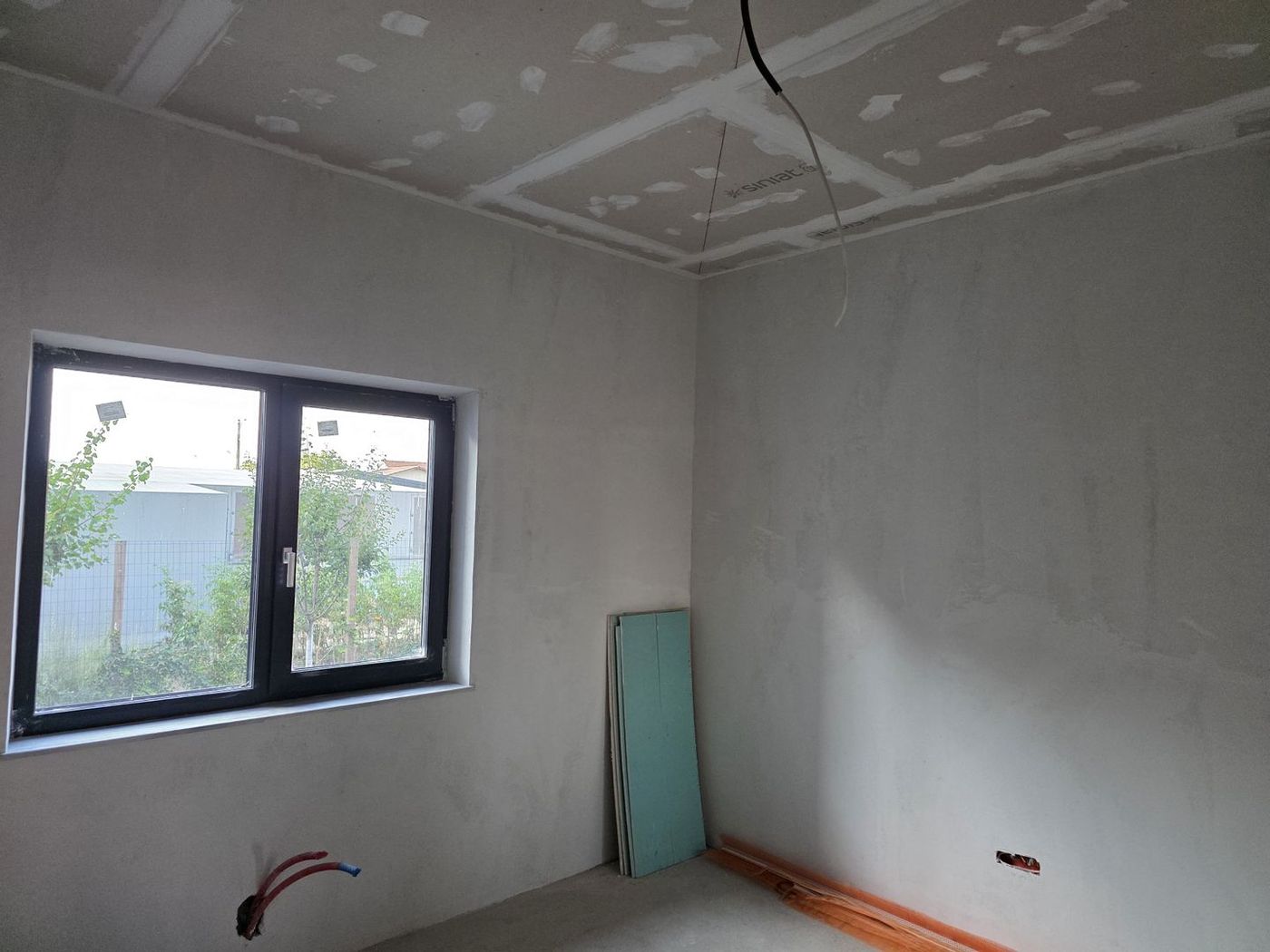 CASĂ NOUĂ – CUMPĂNA | 610 MP TEREN | UTILITĂȚI | STRADĂ ASFALTATĂ - foto 4 CASĂ NOUĂ – CUMPĂNA | 610 MP TEREN | UTILITĂȚI | STRADĂ ASFALTATĂ - foto 4