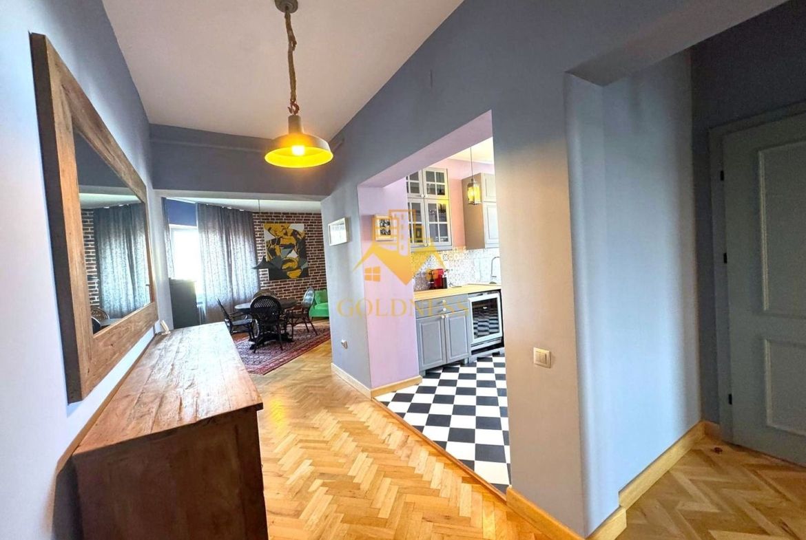3 camere, Semicentral, 117mp, The Office, Bosch, Ntt Data, Paris - foto 8