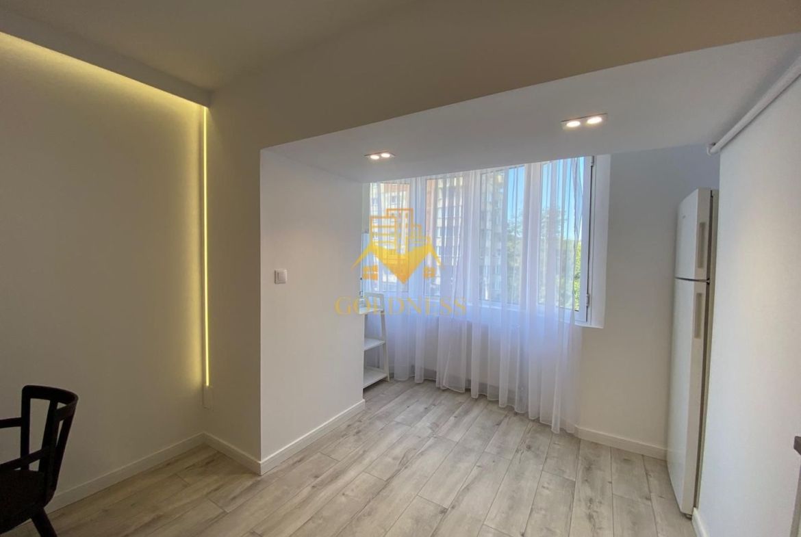 ZONA PREMIUM! AP RENOVAT! 2 camere deco, 57 mp, Plopilor, et 3/4 , sud - foto 7