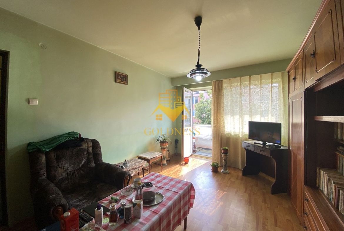 3 camere, et.3, boxa , decomandat, 2 balcoane, 70 mp, Gr Alexandrescu! - foto 2