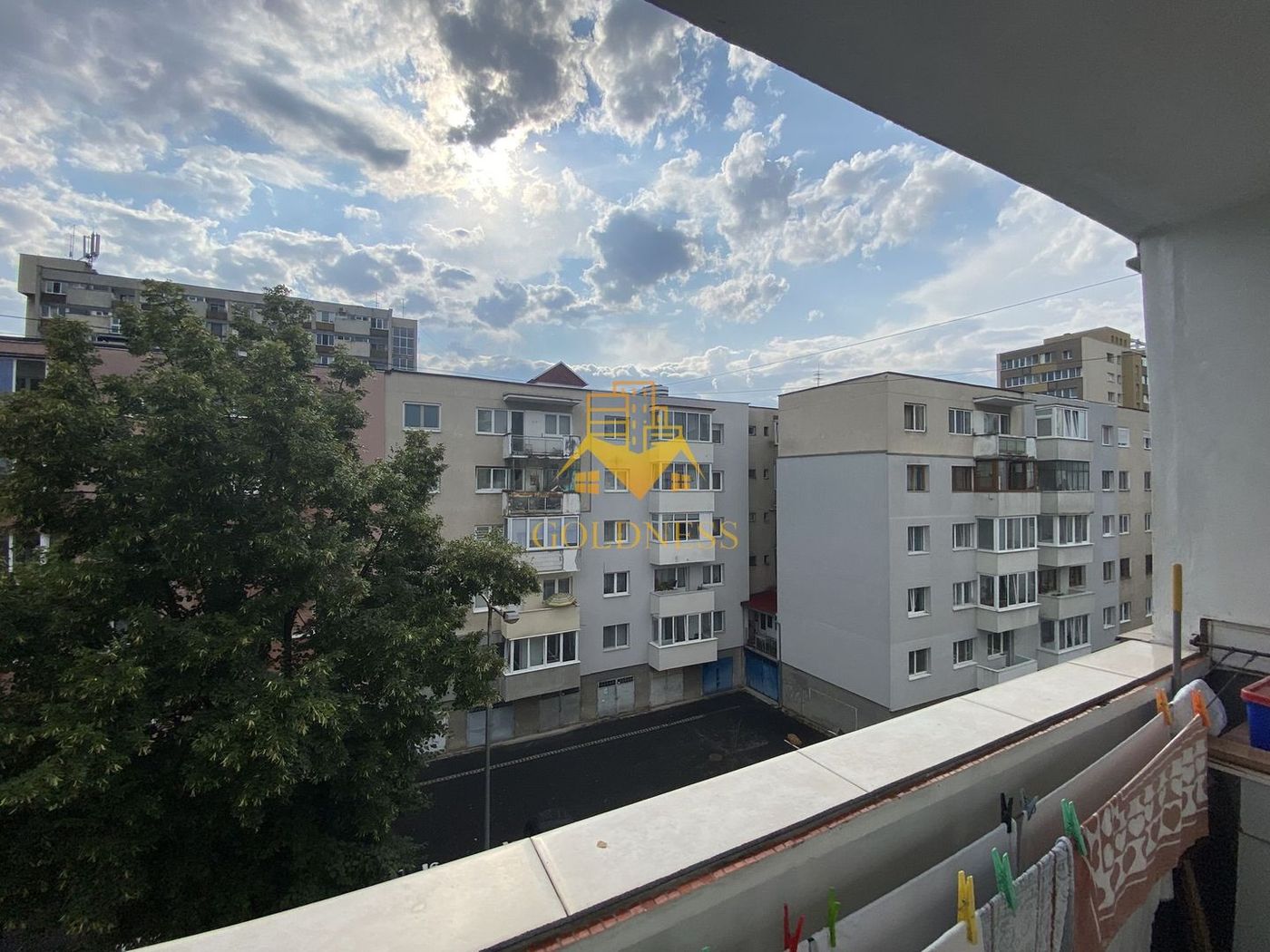 3 camere, et.3, boxa , decomandat, 2 balcoane, 70 mp, Gr Alexandrescu! - foto 4 3 camere, et.3, boxa , decomandat, 2 balcoane, 70 mp, Gr Alexandrescu! - foto 4