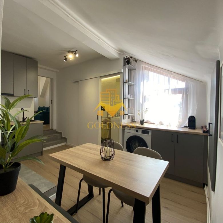 Apartament 40 mp la 2 minute de Piata Muzeului! Bloc istoric cu lift! - Imagine principala