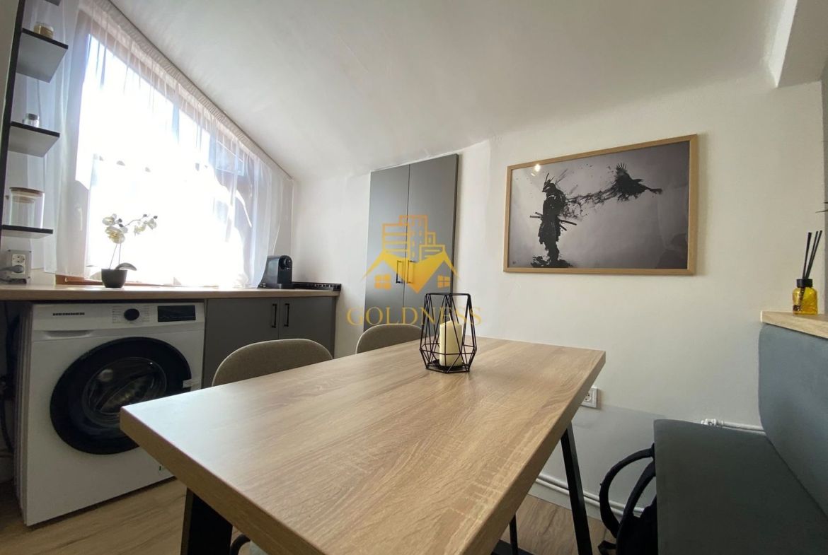Apartament 40 mp la 2 minute de Piata Muzeului! Bloc istoric cu lift! - foto 2