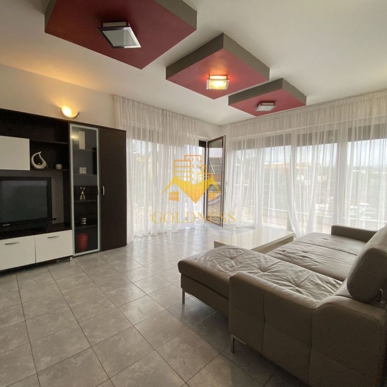Apartament 2 camere confort sporit cu terasa 50 mp Zorilor / Europa - Imagine principala