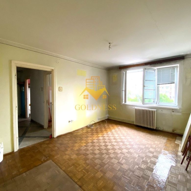 Apartament 2 camere decomandate orientat Sud, et 3/4, P-ta M. Viteazu! - Imagine principala