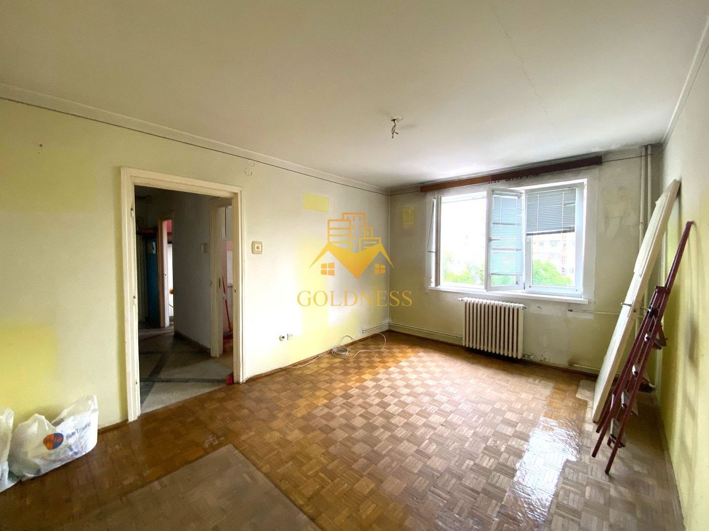 Apartament 2 camere decomandate orientat Sud, et 3/4, P-ta M. Viteazu! - Imagine principala