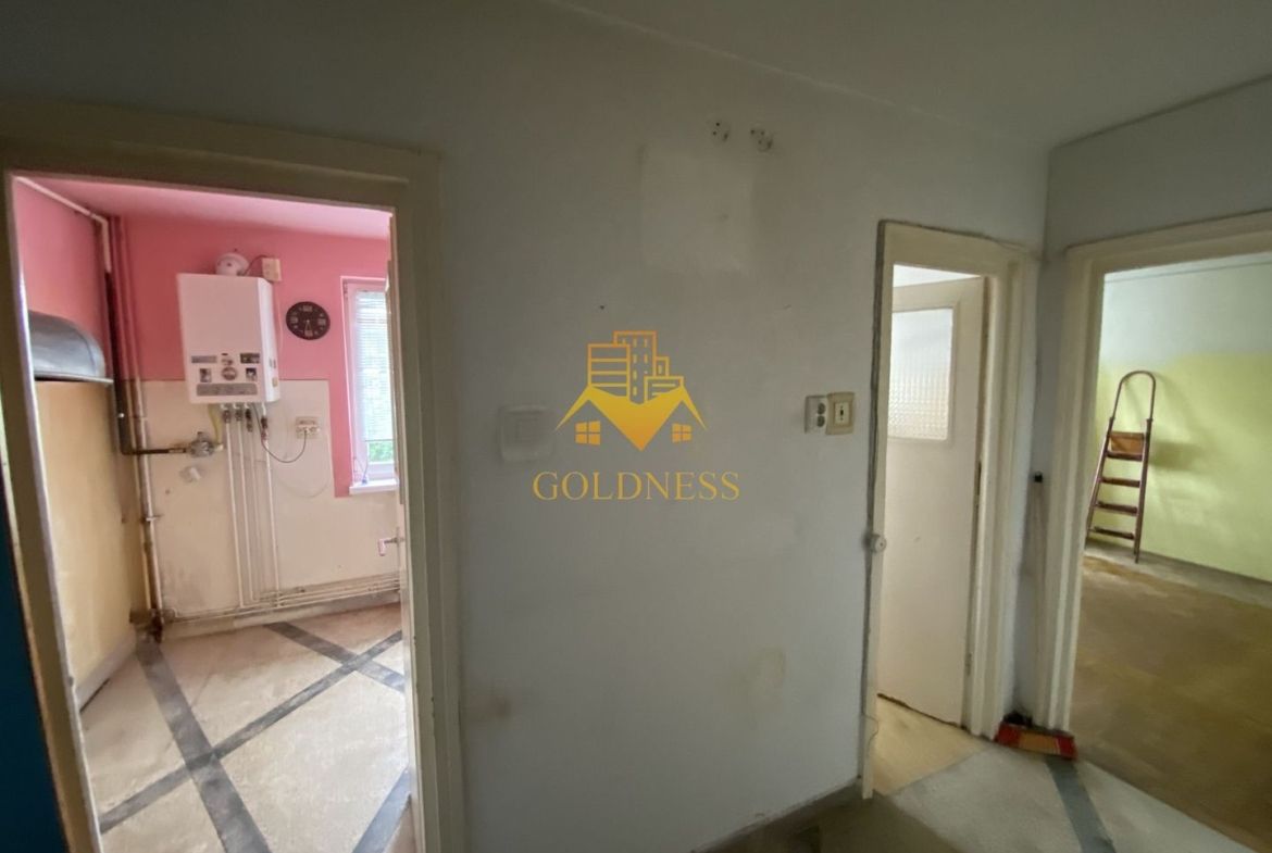 Apartament 2 camere decomandate orientat Sud, et 3/4, P-ta M. Viteazu! - foto 4