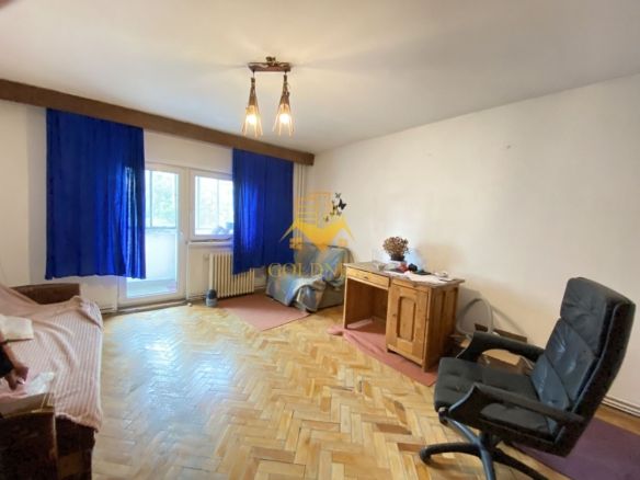 Apartament 3 camere decomandate etaj 2 Gradini Manastur zona Big Belly - foto 3