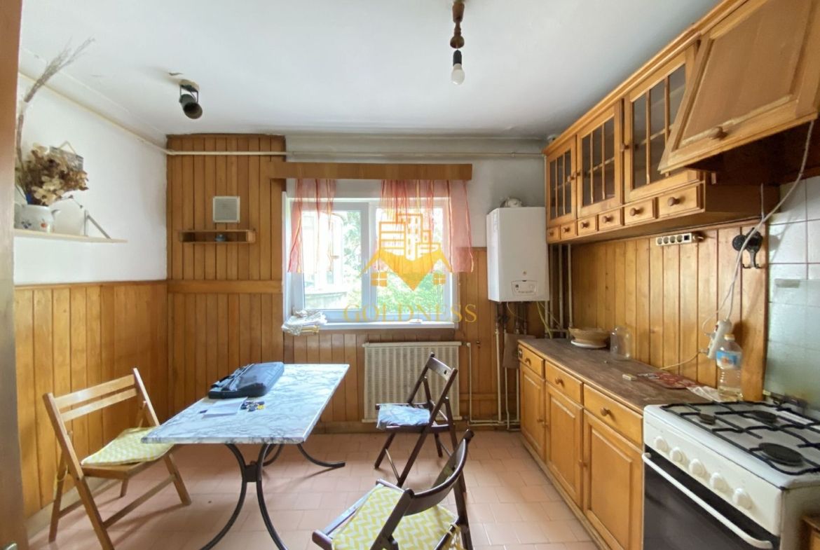 Apartament 3 camere decomandate etaj 2 Gradini Manastur zona Big Belly - foto 5