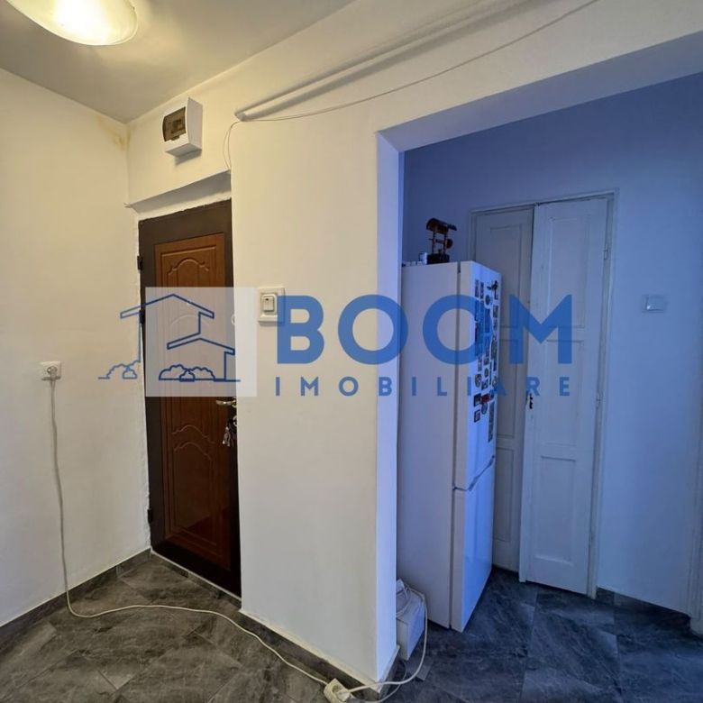 Apartament 3 camere Tic Tac | Decomandat | - Imagine principala