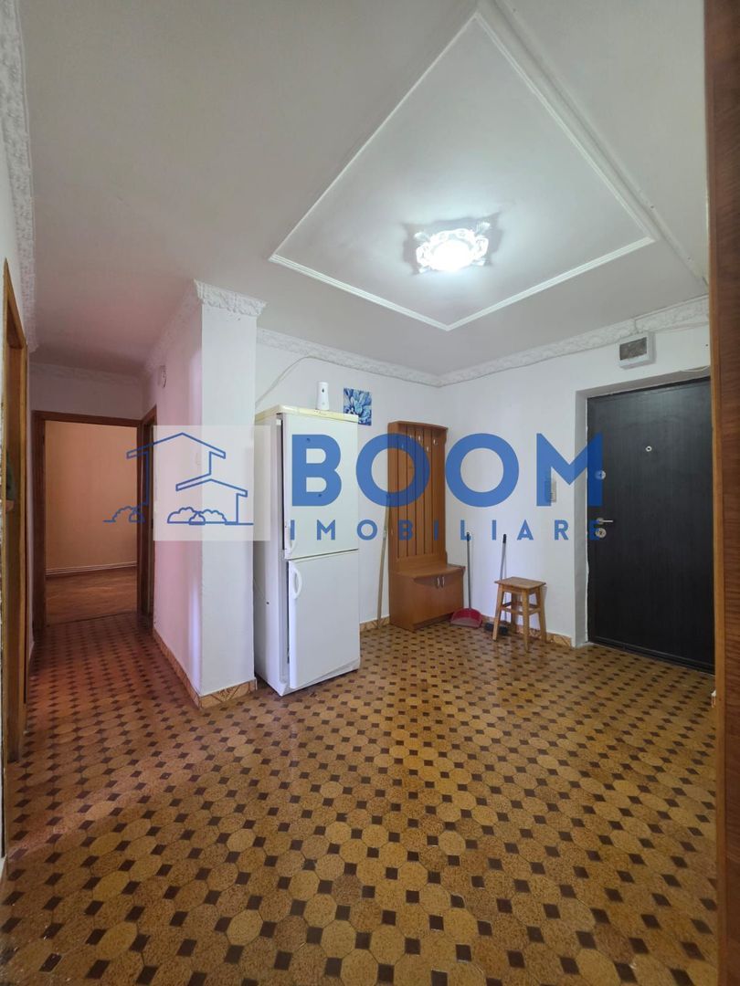 Apartament 3 camere | Centrala proprie | Proiect lift aprobat - Imagine principala
