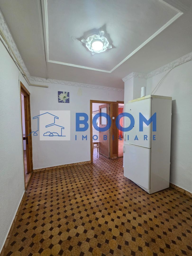 Apartament 3 camere | Centrala proprie | Proiect lift aprobat - foto 3