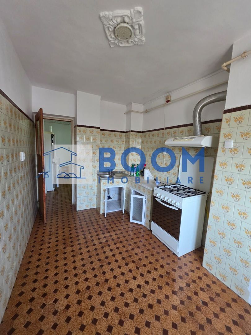 Apartament 3 camere | Centrala proprie | Proiect lift aprobat - foto 5