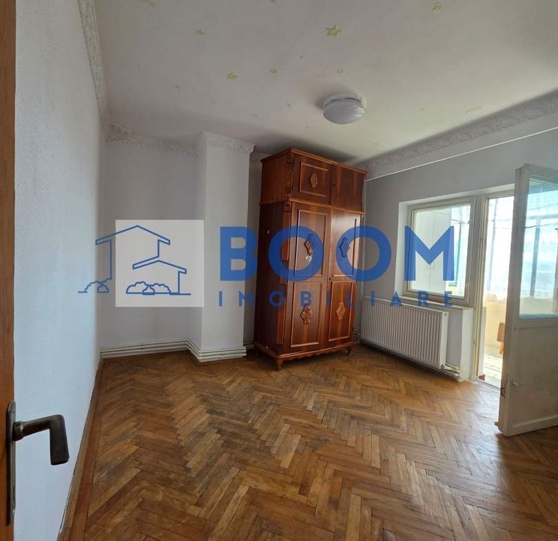 Apartament 3 camere | Centrala proprie | Proiect lift aprobat - foto 8