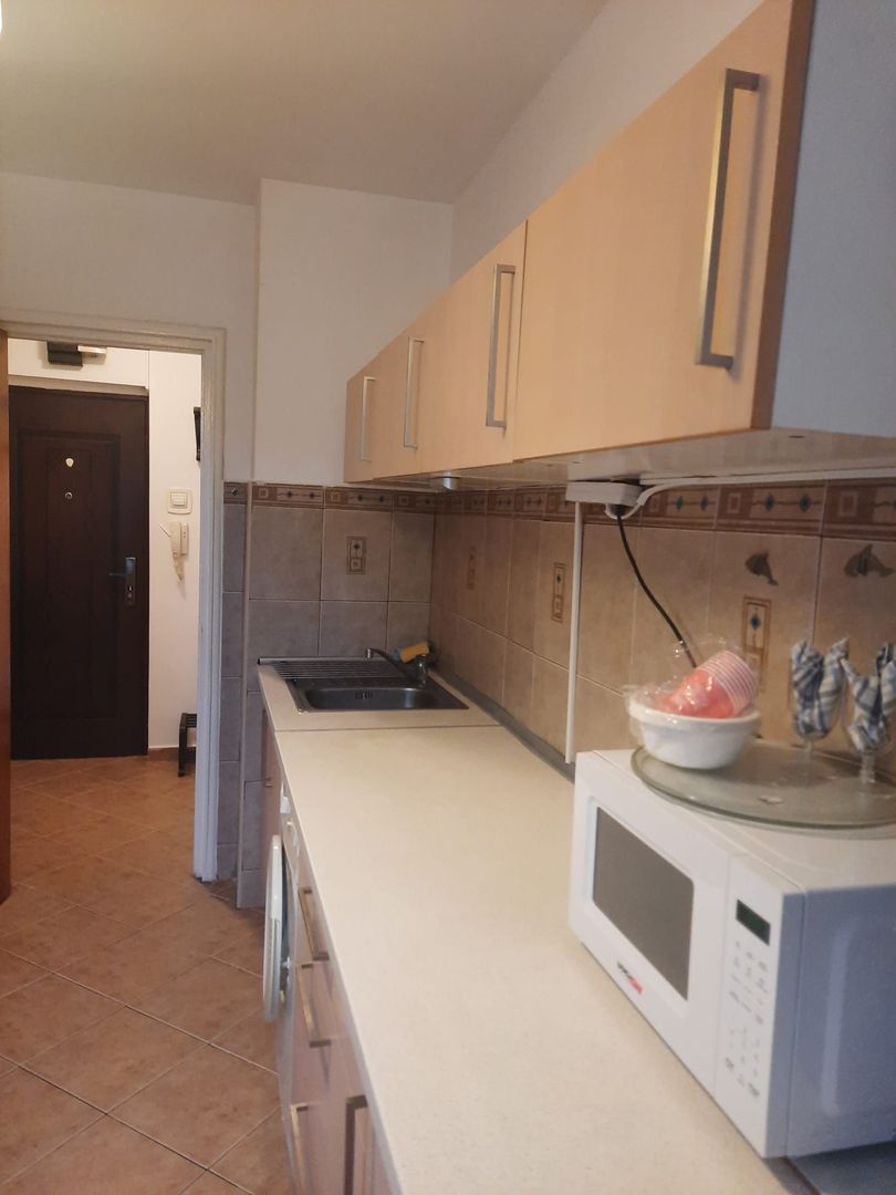 Apartament 2 camere decomandat, mobilat și utilat  Drumul Taberei parc - foto 5