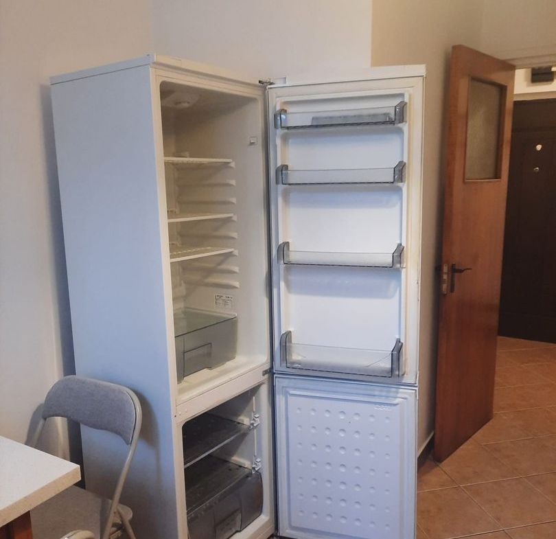 Apartament 2 camere decomandat, mobilat și utilat  Drumul Taberei parc - foto 7
