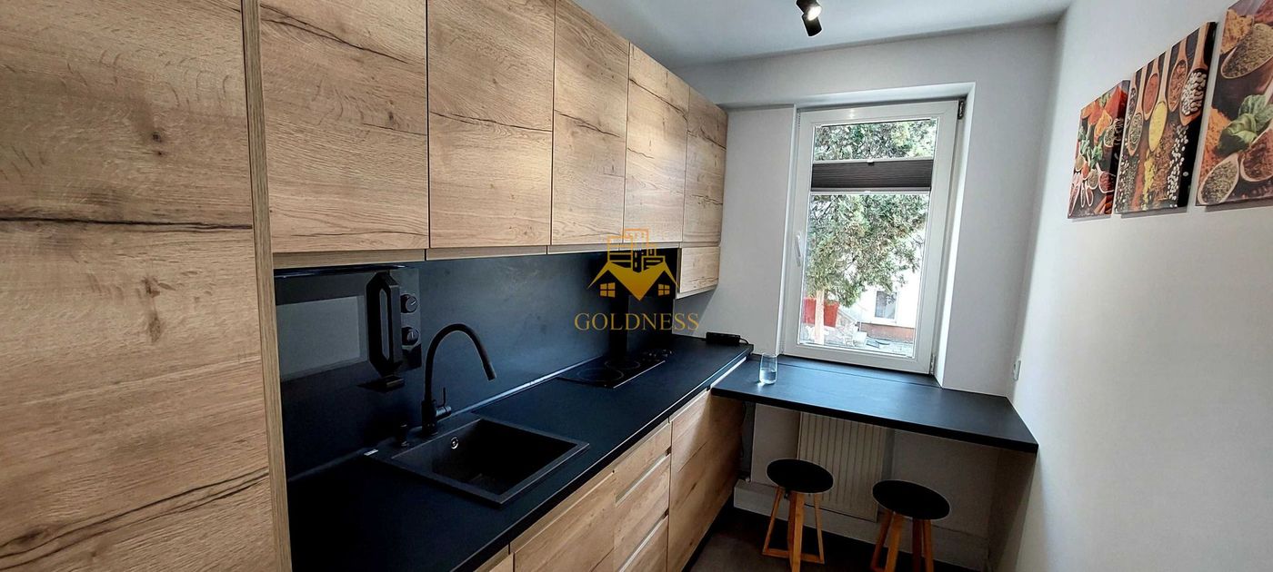 Apartament 2 camere in zona Facultatii de Drept , Piata Cipariu - foto 2