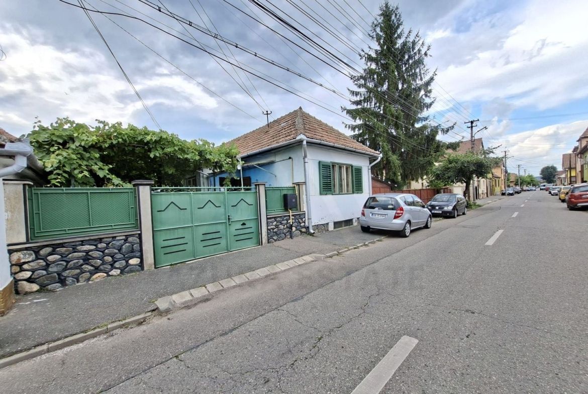 Casa individuala D+P+Pod teren 252 mp baie cu geam si curte in Sibiu - foto 3