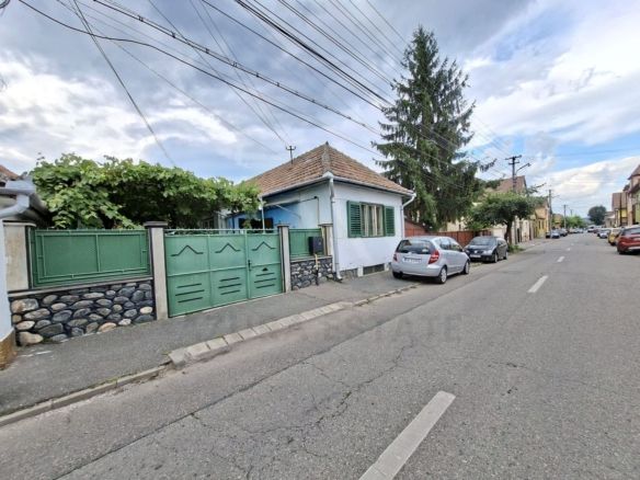 Casa individuala D+P+Pod teren 252 mp baie cu geam si curte in Sibiu - foto 3