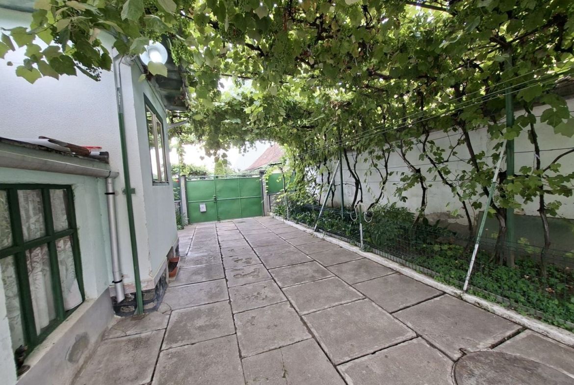 Casa individuala D+P+Pod teren 252 mp baie cu geam si curte in Sibiu - foto 4