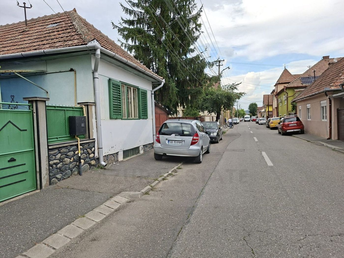 Casa individuala D+P+Pod teren 252 mp baie cu geam si curte in Sibiu - foto 5 Casa individuala D+P+Pod teren 252 mp baie cu geam si curte in Sibiu - foto 5